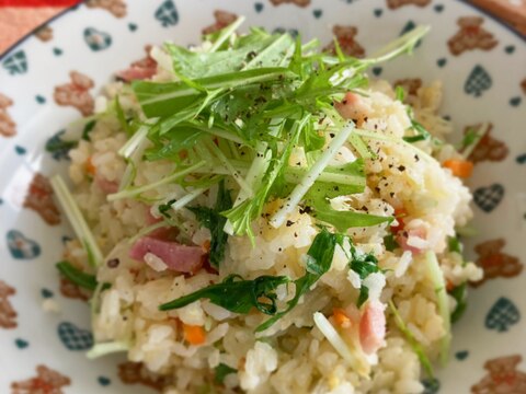 パスタも良いけどご飯にも☆カルボナーラ風炒飯！